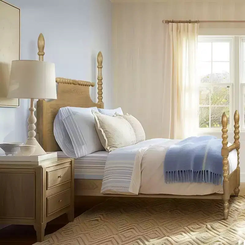 Christopher Knight Home Elainet Wood Queen Bed