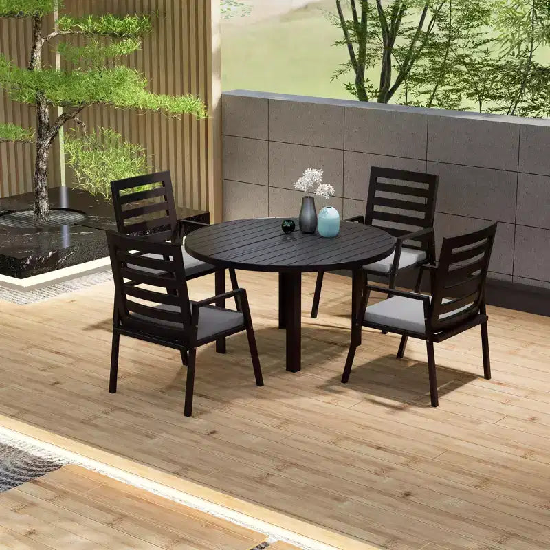 LeisureMod Chelsea 5-Piece Patio Dining Set, 48 Round Aluminum Dining Table and 4 Dining Armchair