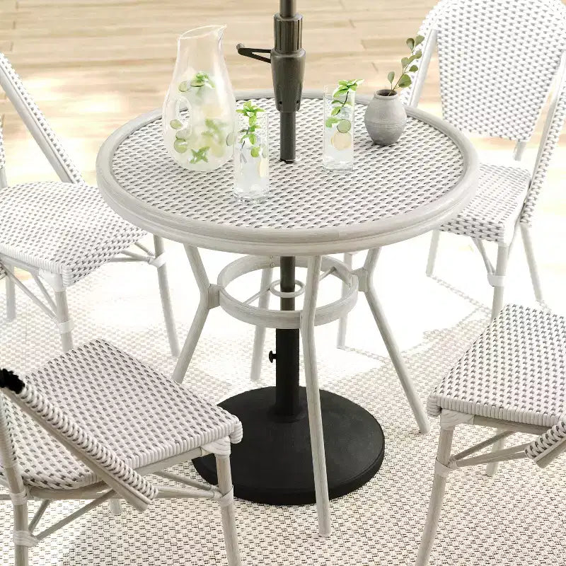Table de salle à manger de bistrot intérieure/extérieure Lily Pond de Martha Stewart avec 4 chaises de bistrot empilables