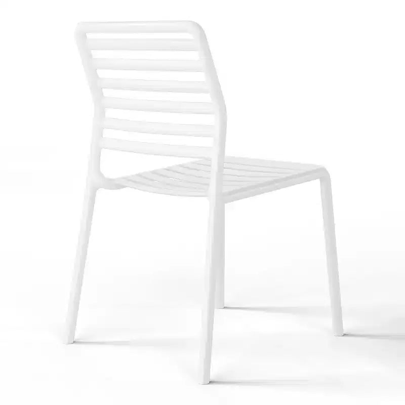 Ensemble de salle à manger d'extérieur rectangulaire WestinTrends Playa 7 pièces en métal avec 6 chaises de salle à manger empilables en plastique