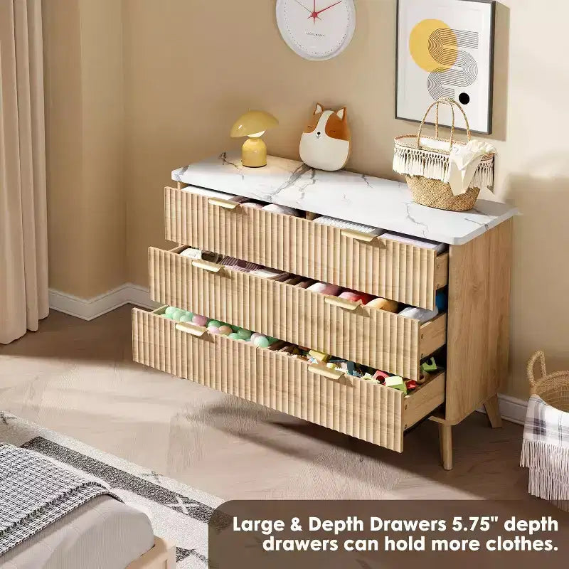 6 Drawers Dresser for Bedroom, 47.2 Wide Dressers with Curved Profile Design, Fluted Wood Drawers, Modern Chest of Dressers for Living Room