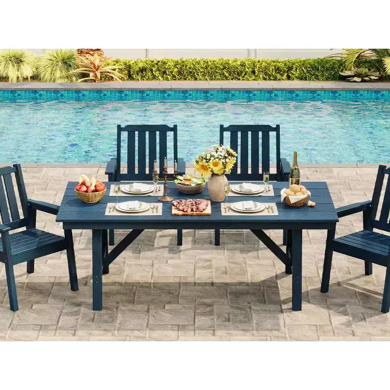 Ensemble de salle à manger extérieur 5 pièces pour 4 personnes, mobilier de patio en PEHD toutes saisons avec trou pour parasol, chaises sans accoudoirs modernes pour jardin et terrasse