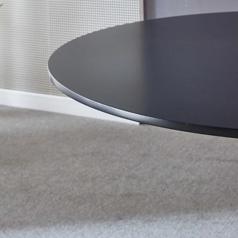 42.1 Tulip Dining Table With Round Table Top and Pedestal for 4-6 People