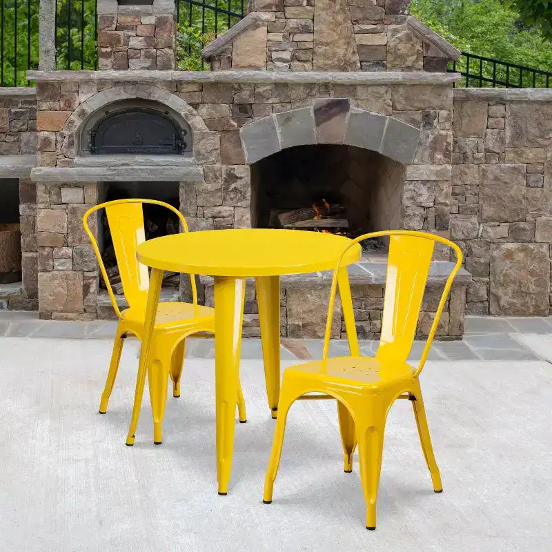 Flash Furniture Commercial Grade 30 Round Metal Indoor-Outdoor Table Set with 2 Cafe Chairs