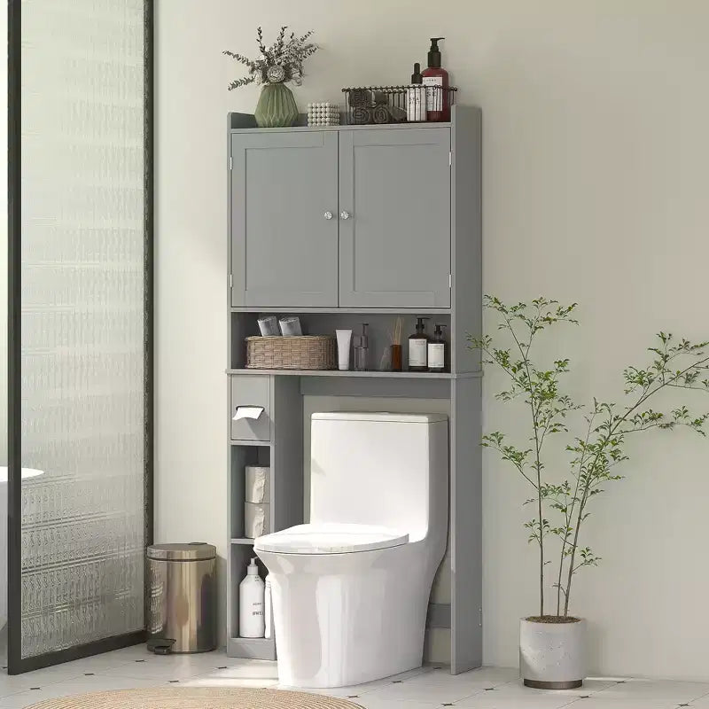 HOMCOM Over the Toilet Storage Cabinet, Modern Above Toilet Bathroom Organizer with 2 Doors, Toilet Paper Holder, Freestanding Space Saver