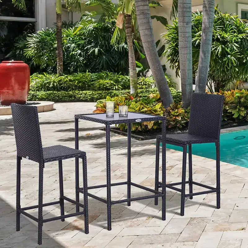 Outsunny Ensemble de bar 3 pièces en rotin avec table en verre, 2 tabourets de bar pour extérieur, terrasse, jardin, piscine, cour arrière