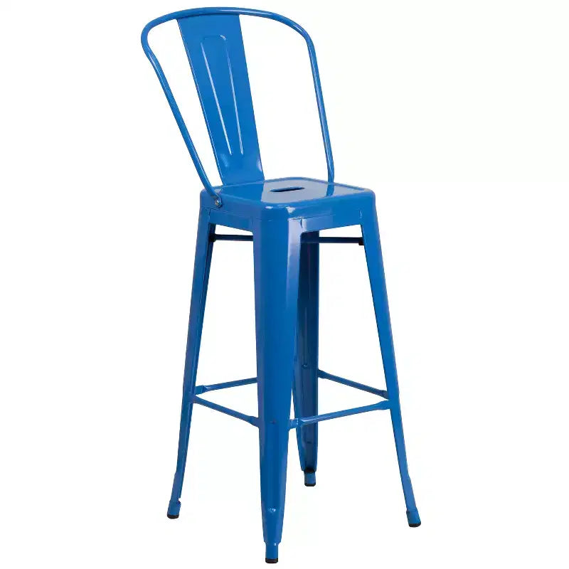 Merrick Lane Outdoor Dining Set with 24 Round Table and Slatted Back Bar Stools with Footrests