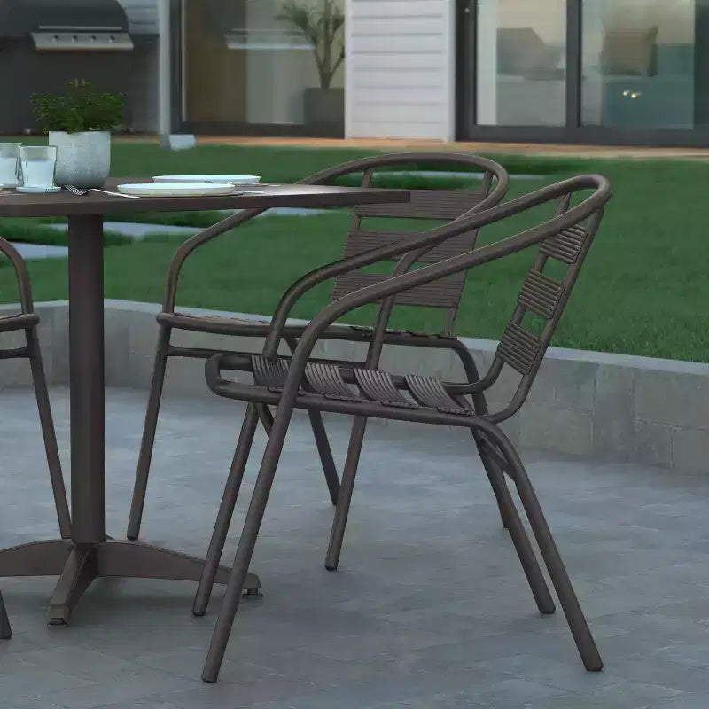 Ensemble table carrée d'intérieur/extérieur en aluminium Emma et Oliver 27,5'' avec 4 chaises à lattes