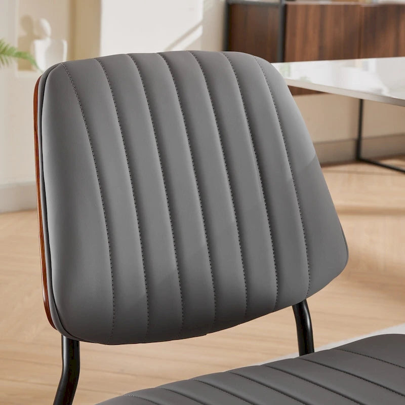 Lot de 2 chaises en similicuir avec pieds en métal