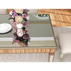Mesa de comedor rectangular crema y dorada, capacidad para 8 personas