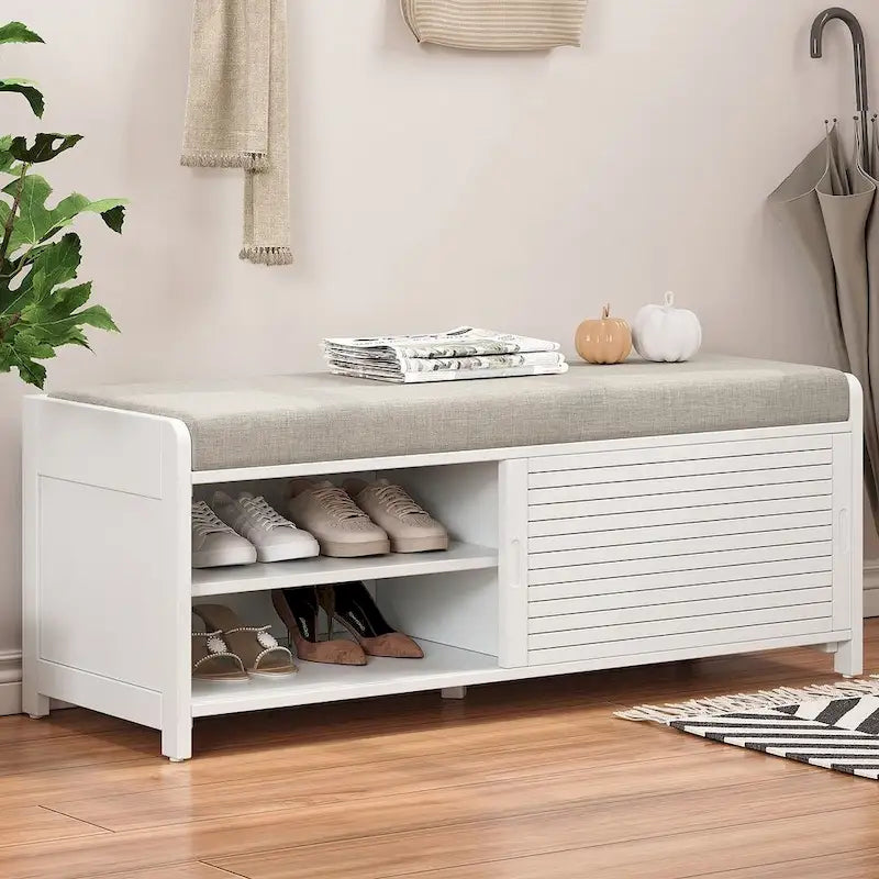 43.30 Solid Wood Storage Bench with Contemporary Distressed Blinds