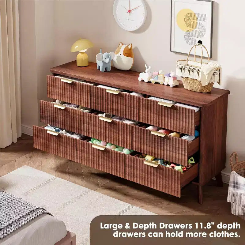 Fluted 9-Drawer Dresser, 60.6 Wide Wood Chest of Drawers with Deep Storage, for Bedroom, Living Room, or Hallway Use